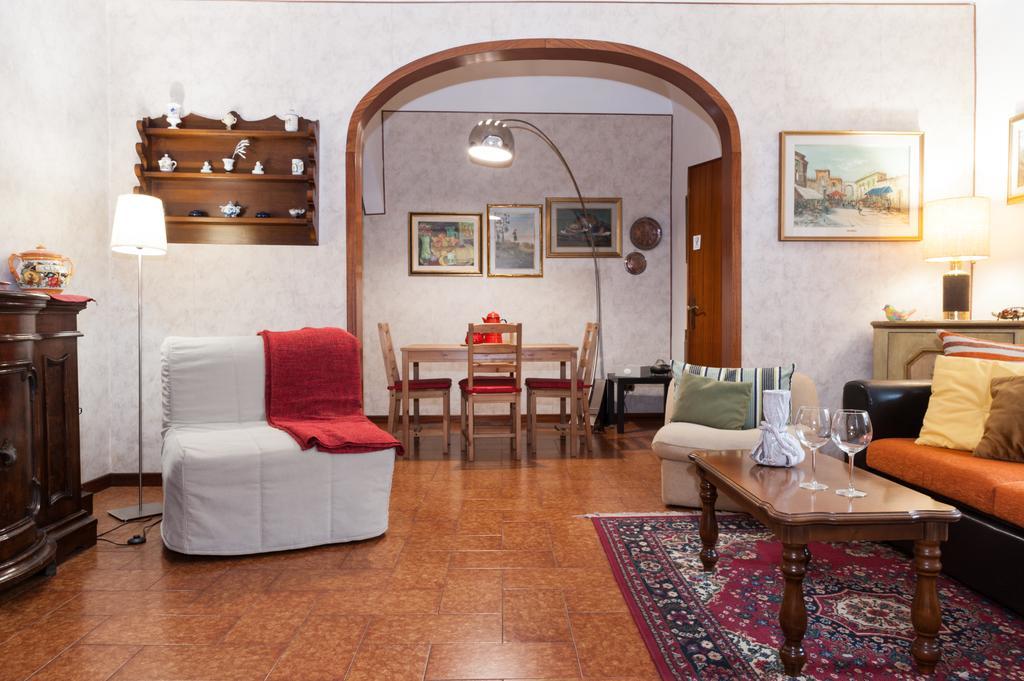 Casa Vacanze Le Piagge Di Scappini Simona Монтелупо-Фьорентино Экстерьер фото